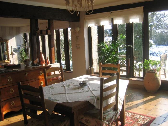 Bed and Breakfast Les Pierres Blanches Bonneuil-Matours Exterior foto